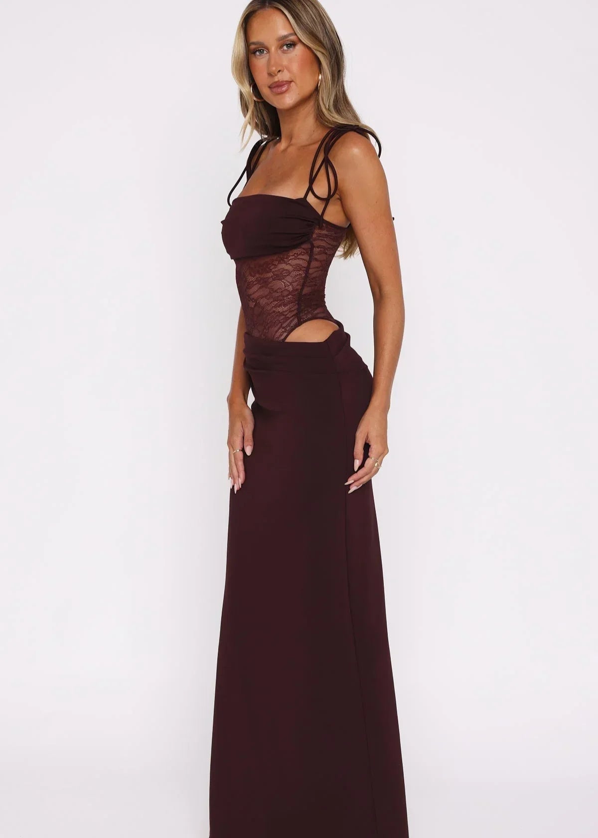 Luna | Lace Maxi Dress